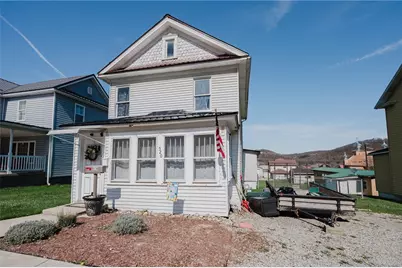 520 Hancock St, Cherryhll Township-Clymer, PA 15728 - Photo 2