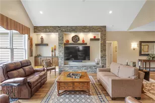 303 Jefferson Ln, Cranberry Township, PA 16066 - Photo 20