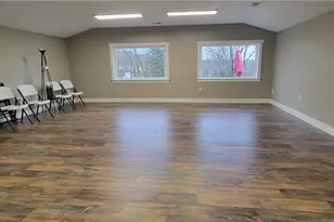 2413 Nicholson Rd, Pittsburgh, PA 15143 - Photo 12