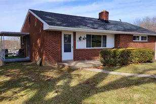 2413 Nicholson Rd, Pittsburgh, PA 15143 - Photo 22