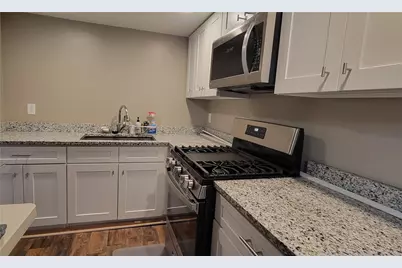 2413 Nicholson Rd, Pittsburgh, PA 15143 - Photo 16