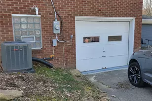 2413 Nicholson Rd, Pittsburgh, PA 15143 - Photo 28