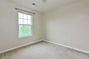 1958 Georgetown Dr, Pittsburgh, PA 15143 - Photo 20