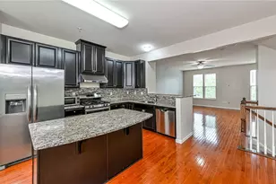 1958 Georgetown Dr, Pittsburgh, PA 15143 - Photo 14