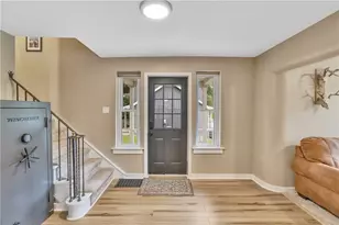 7661 Pennsylvania Ave, North Huntingdon, PA 15642 - Photo 6