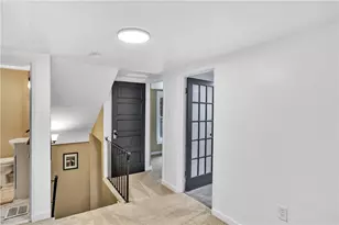 7661 Pennsylvania Ave, North Huntingdon, PA 15642 - Photo 16