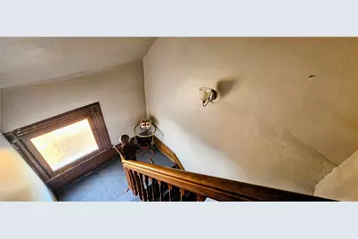 53 Carrick Ave, Pittsburgh, PA 15210 - Photo 36