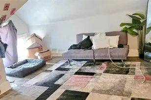 53 Carrick Ave, Pittsburgh, PA 15210 - Photo 6
