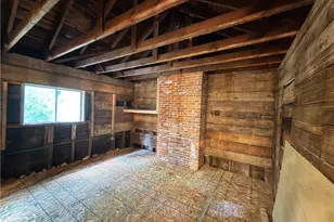 418 Ambridge Ave, Leet Township, PA 15003 - Photo 12