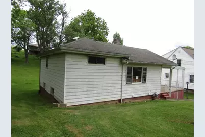 403 Mineola Ave, North Franklin Township, PA 15301 - Photo 2