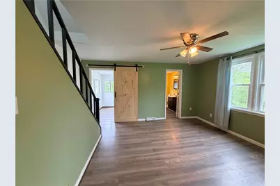 33 Hubbard Rd, Smith Township, PA 15021 - Photo 14