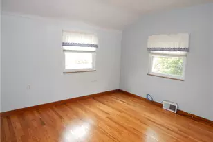 111 Wedgewood Dr, Ross Twp, PA 15229 - Photo 8