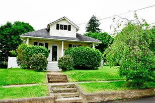 134 Garden Ave, Grove City Boro, PA 16127 - Photo 2