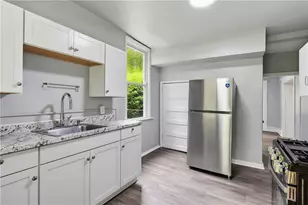 110 Milroy St, Pittsburgh, PA 15214 - Photo 8