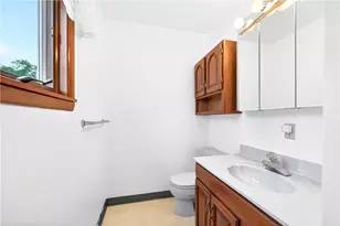 425 Kennedy, Rostraver, PA 15012 - Photo 34