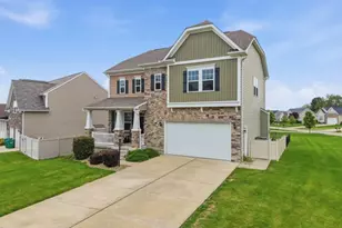220 Wyncrest Dr, Butler, PA 16001 - Photo 2