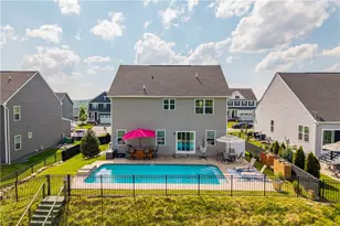 250 Regency Dr, North Strabane, PA 15330 - Photo 2
