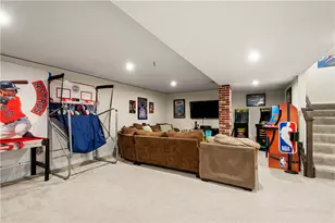 250 Regency Dr, North Strabane, PA 15330 - Photo 36