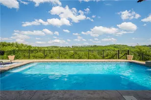 250 Regency Dr, North Strabane, PA 15330 - Photo 2