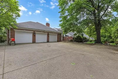 450 Knollwood Cir, Economy, PA 15042 - Photo 36