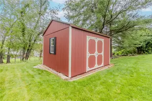 134 Chris Dr, Penn Twp, PA 15642 - Photo 46
