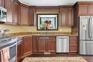161 Richard Dr, Center Township, PA 15001 - Photo 14