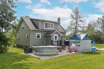 430 N Main St, Harrisville Boro, PA 16038 - Photo 2