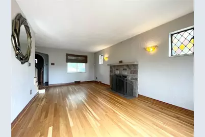 1706 Pioneer Ave, Pittsburgh, PA 15226 - Photo 6