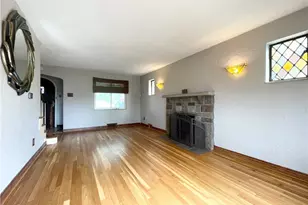 1706 Pioneer Ave, Pittsburgh, PA 15226 - Photo 6