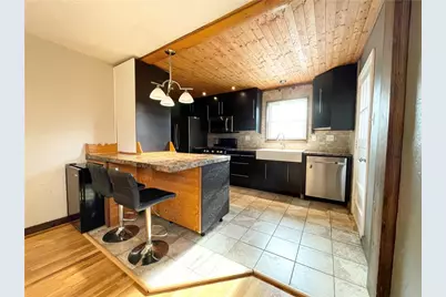 1706 Pioneer Ave, Pittsburgh, PA 15226 - Photo 2