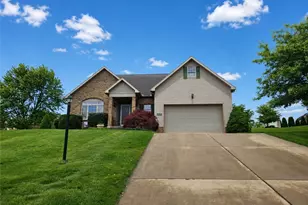 105 Sunburst Ct, Center Township, PA 16001 - Photo 42