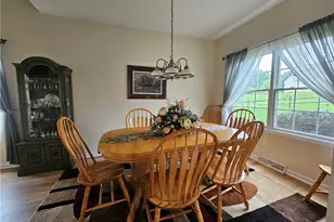 105 Sunburst Ct, Center Township, PA 16001 - Photo 10