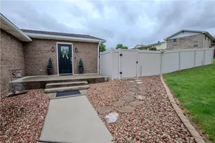 399 Jefferson Ave, Masontown, PA 15461 - Photo 2