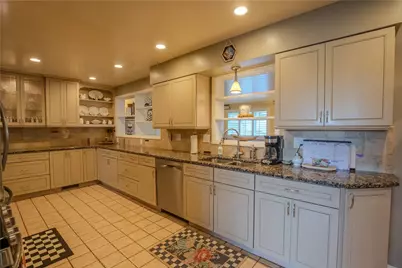 399 Jefferson Ave, Masontown, PA 15461 - Photo 8