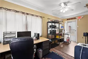 1260 Grove Rd, Pittsburgh, PA 15234 - Photo 16