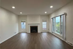 137 Robinson Dr, Pittsburgh, PA 15236 - Photo 16