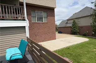 137 Robinson Dr, Pittsburgh, PA 15236 - Photo 48