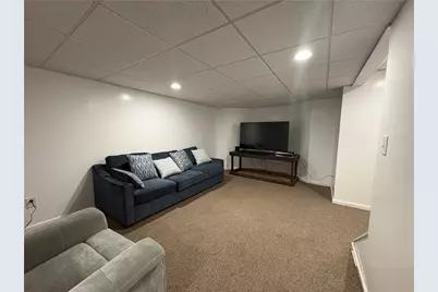 137 Robinson Dr, Pittsburgh, PA 15236 - Photo 40