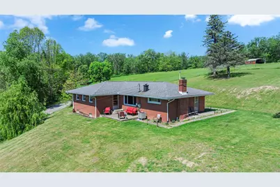 383 Ridgemont Dr, Ohioville, PA 15059 - Photo 1