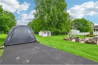 2472 Willowhurst Cir, Shenango Township, PA 16101 - Photo 36