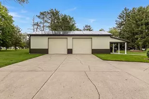 5275 Tuscarawas Rd, Brighton Township, PA 15009 - Photo 2