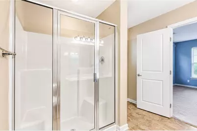248 Broadstone Dr, Adams Township, PA 16046 - Photo 20