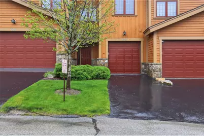 553 Woodside Crescent, Seven Springs, PA 15622 - Photo 2