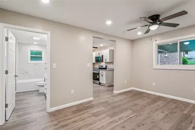 119 Ross Ave, West Mayfield, PA 15010 - Photo 12
