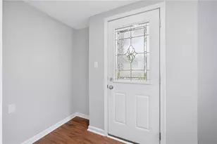 1408 Glenwood Dr, Sharon, PA 16146 - Photo 8