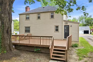 1408 Glenwood Dr, Sharon, PA 16146 - Photo 4