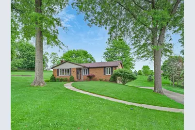 105 Montgomery Drive, Pine Township, PA 15090 - Photo 2