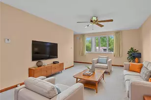 105 Montgomery Dr, Pine Township, PA 15090 - Photo 4