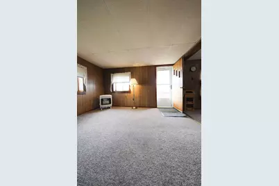 300 E 4th Street, East Brady, PA 16028 - Photo 8