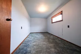 300 E 4th St, East Brady, PA 16028 - Photo 12